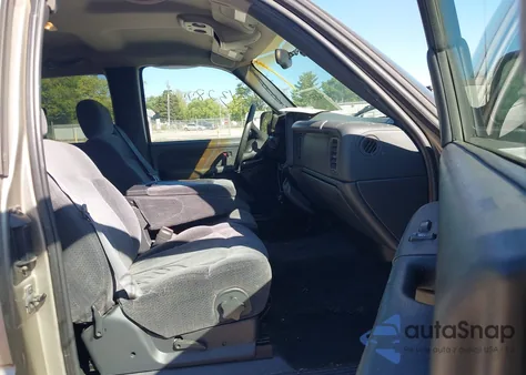 1999 Chevrolet Silverado 1500 Ls from USA, damaged, VIN 2GCEC19T7X1185405